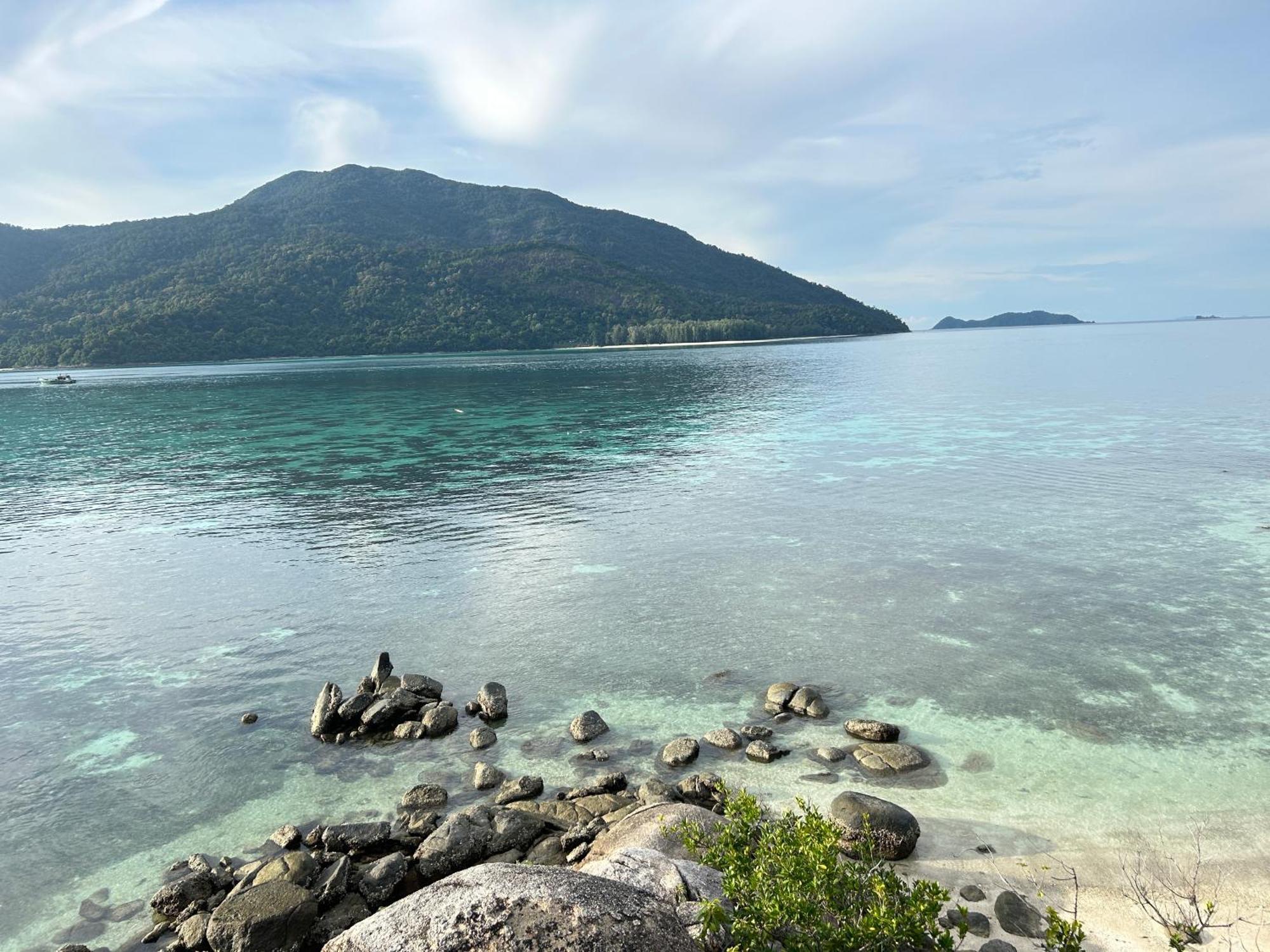 Mina 美景公寓酒店 Pattaya Exteriör bild
