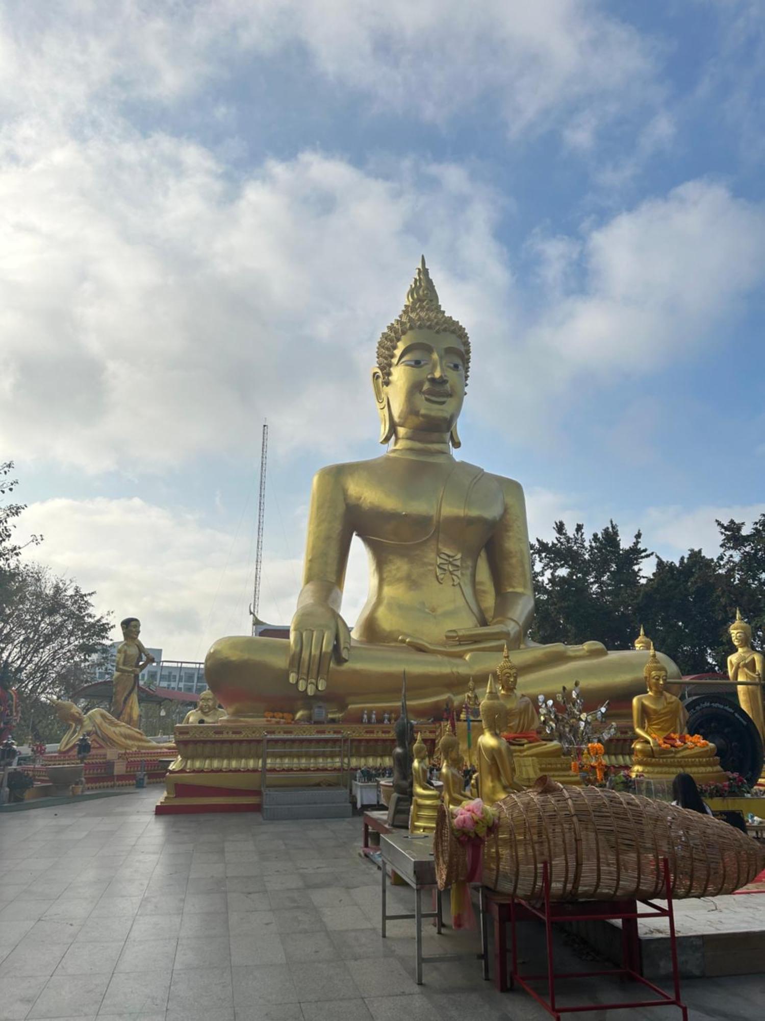 Mina 美景公寓酒店 Pattaya Exteriör bild
